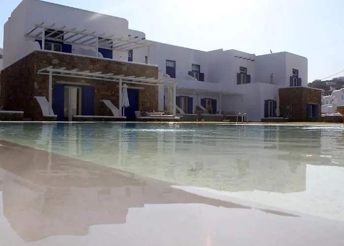 ديل سول ميكونوس *